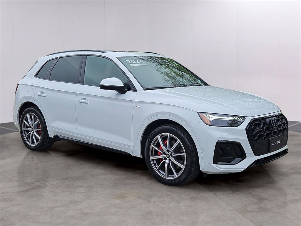 2024 Audi Q5 55 Prestige photo 3