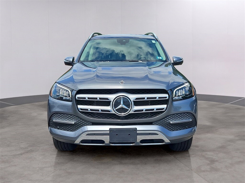 2023 Mercedes Benz GLS 450 4MATIC photo 2