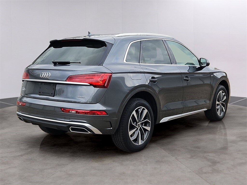 2025 Audi Q5 45 S line Premium photo 4