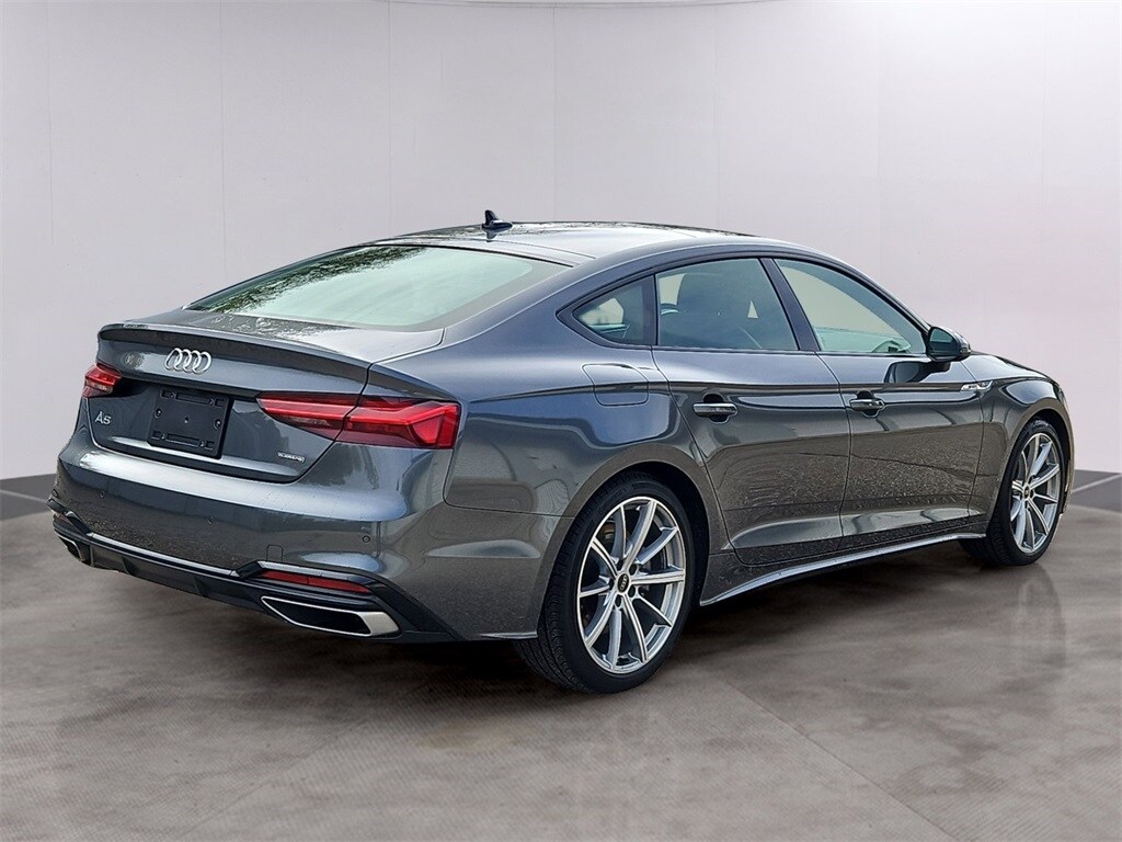 2025 Audi A5 45 S line Premium photo 4