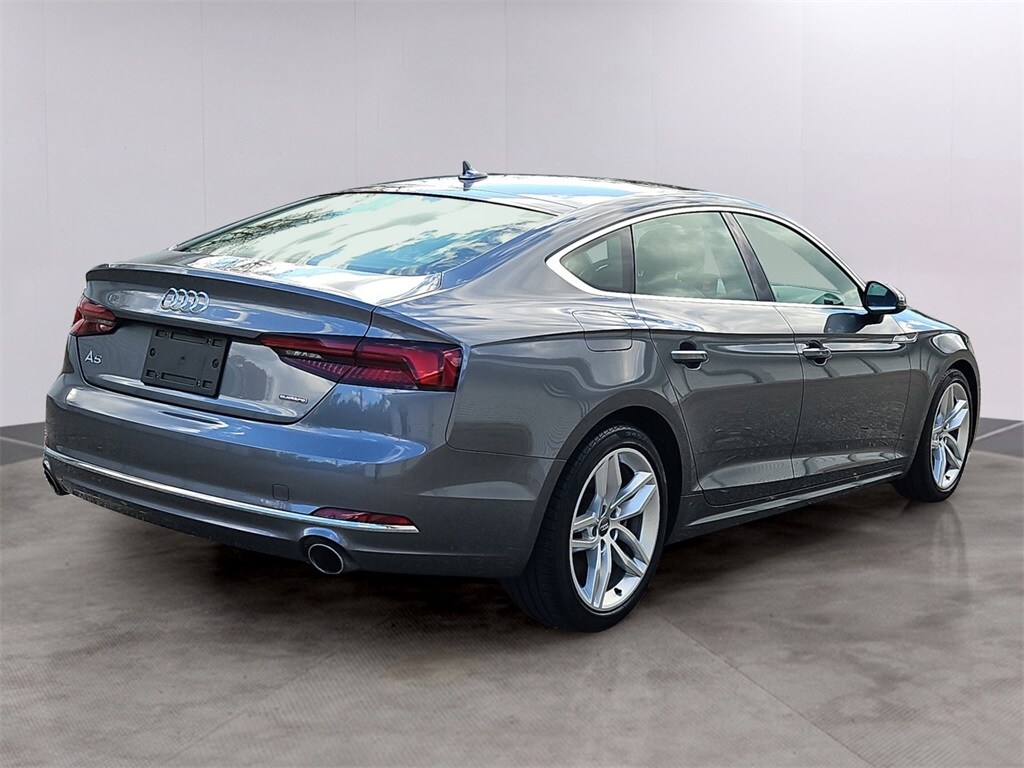 2019 Audi A5 Quattro Premium photo 4