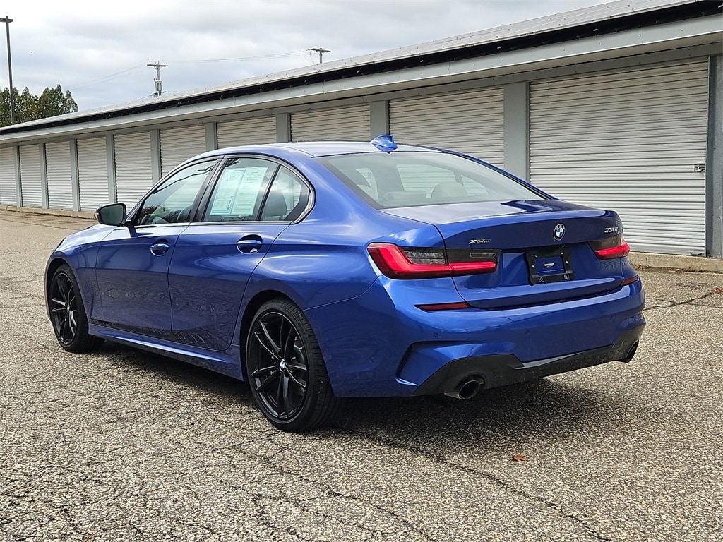 Used 2021 BMW 3 Series 330i xDrive Sedan
