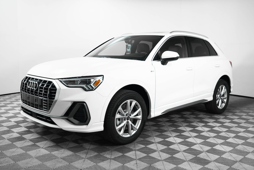 New 2025 Audi Q3 45 S line Premium SUV