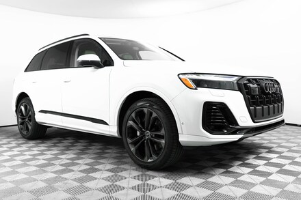 2025 Audi Q7 55 Premium Plus SUV
