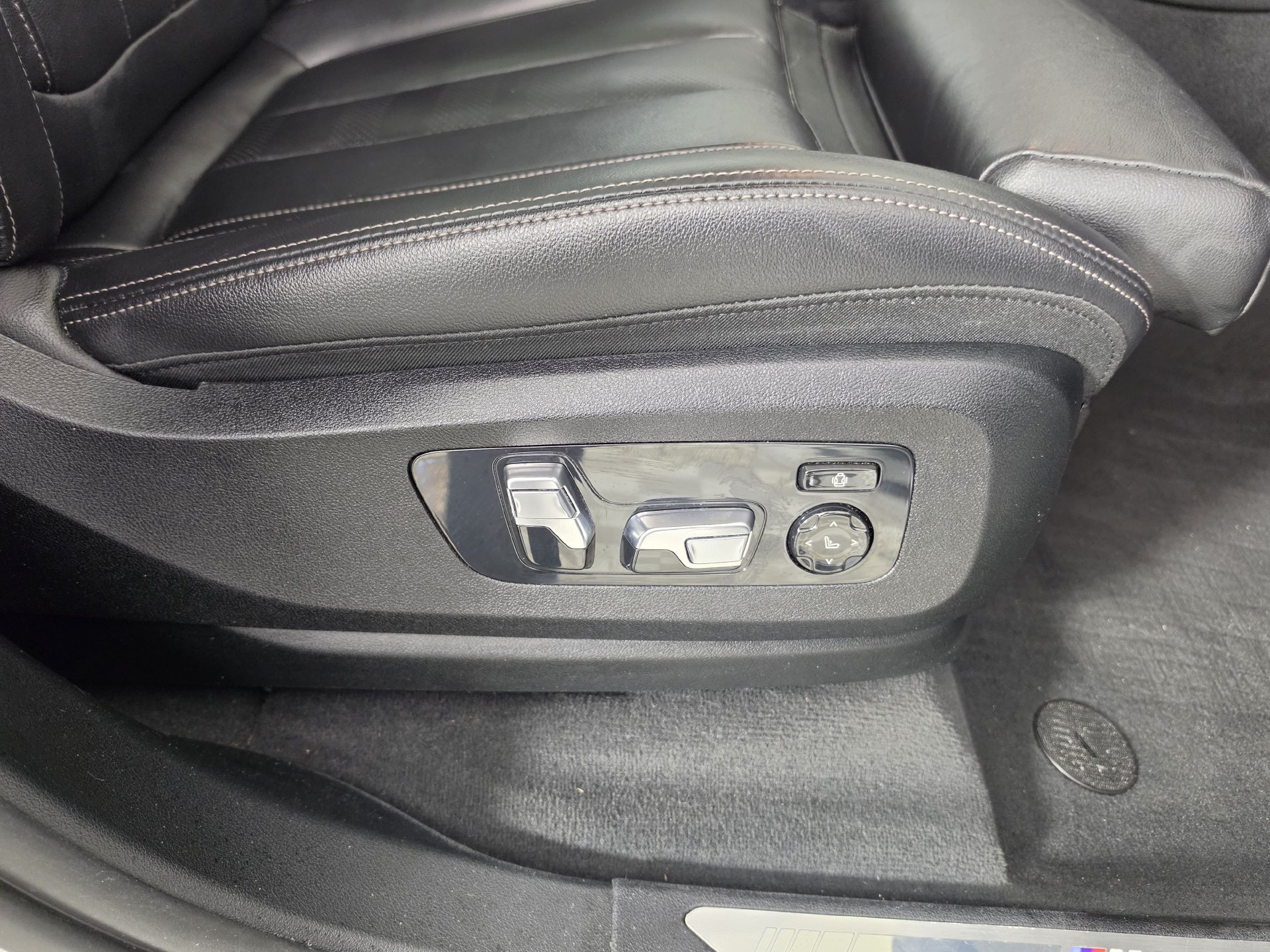2022 BMW X5 40i - Photo 36