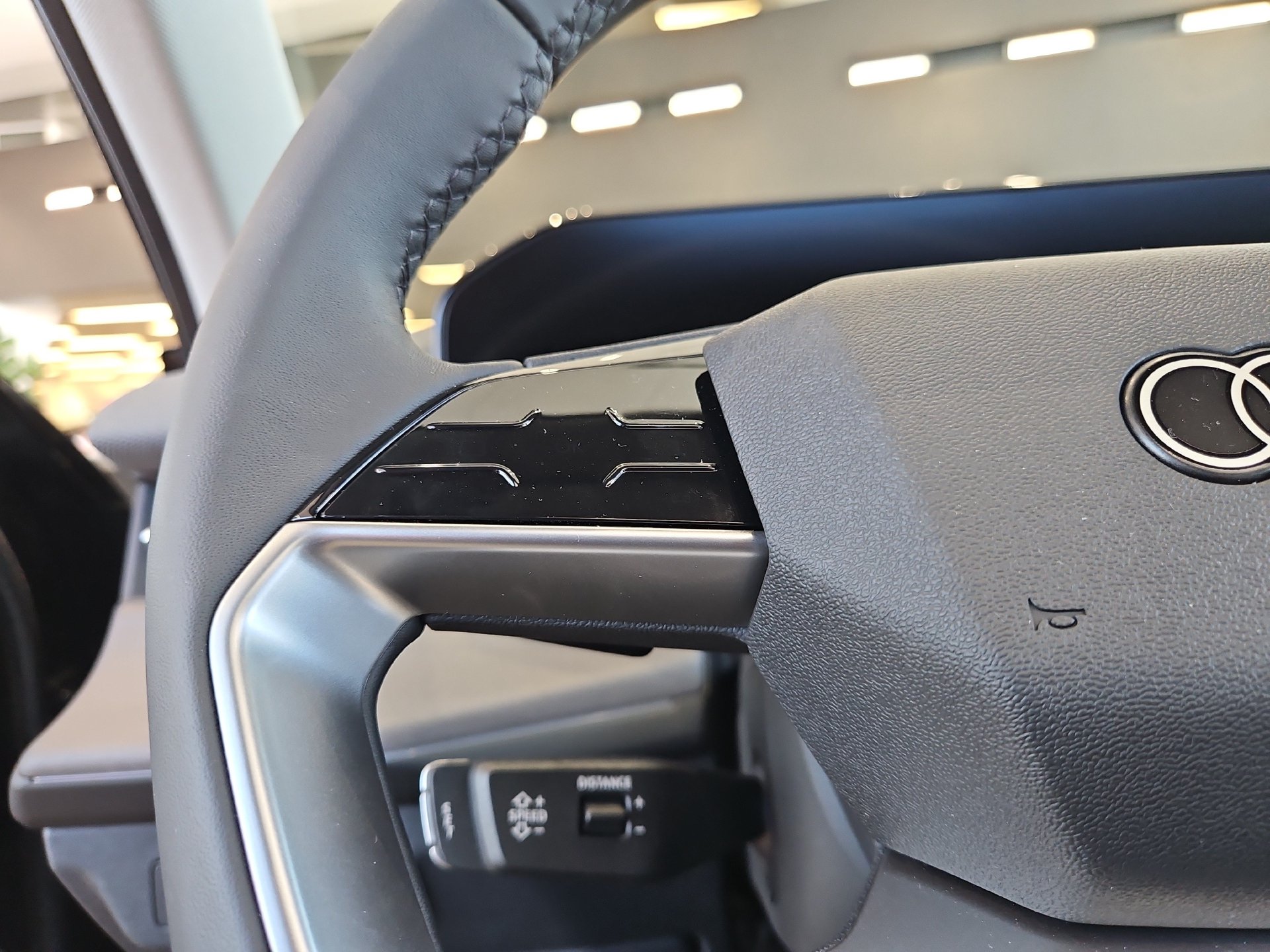 2026 Audi Q3 Base - Photo 21