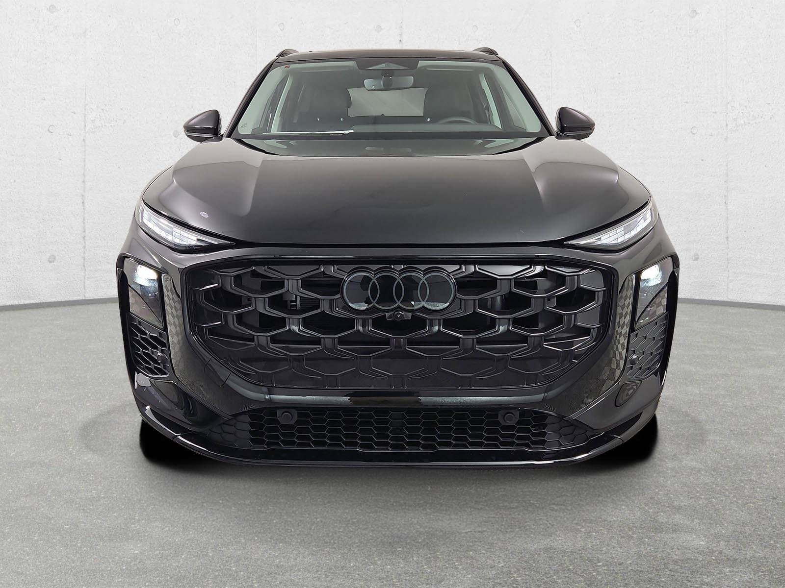 2026 Audi Q3 Base - Photo 2