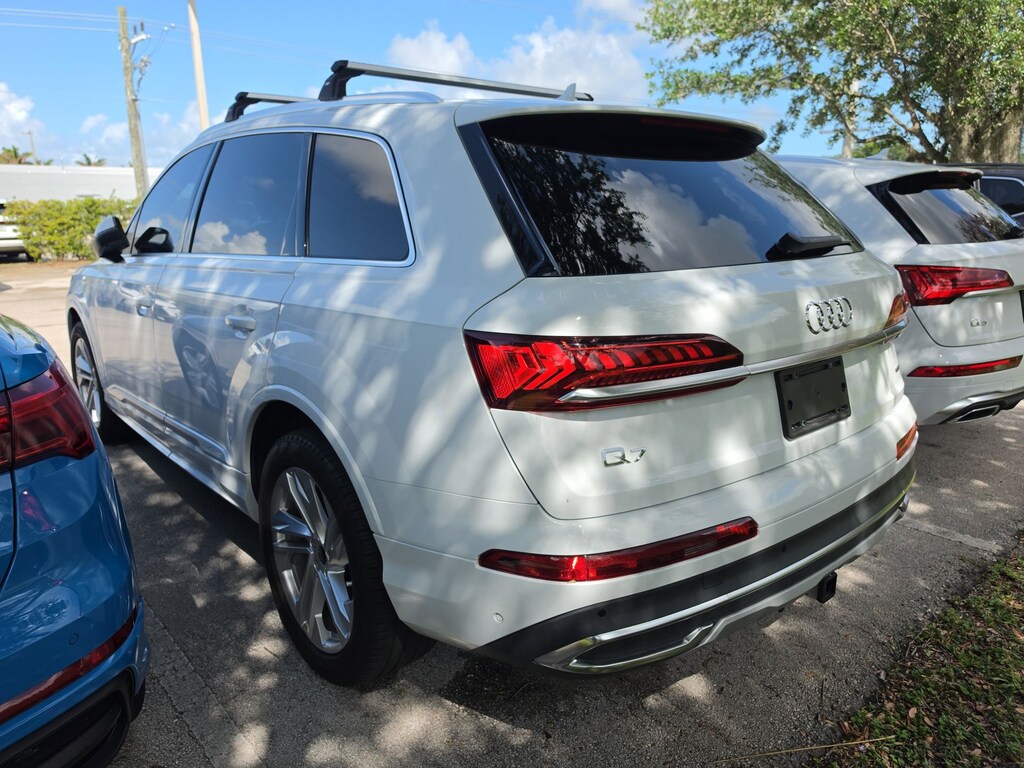 Certified 2023 Audi Q7 45 Premium SUV