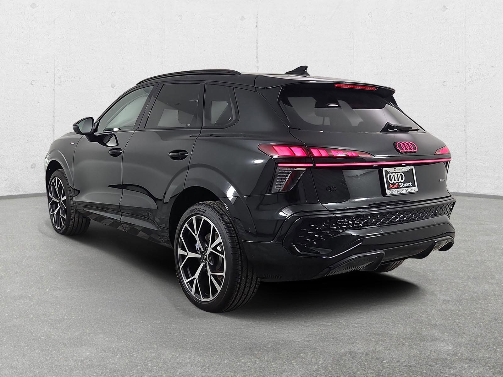 2026 Audi Q3 Base - Photo 5