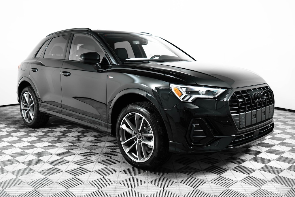 New 2025 Audi Q3 45 S line Premium SUV