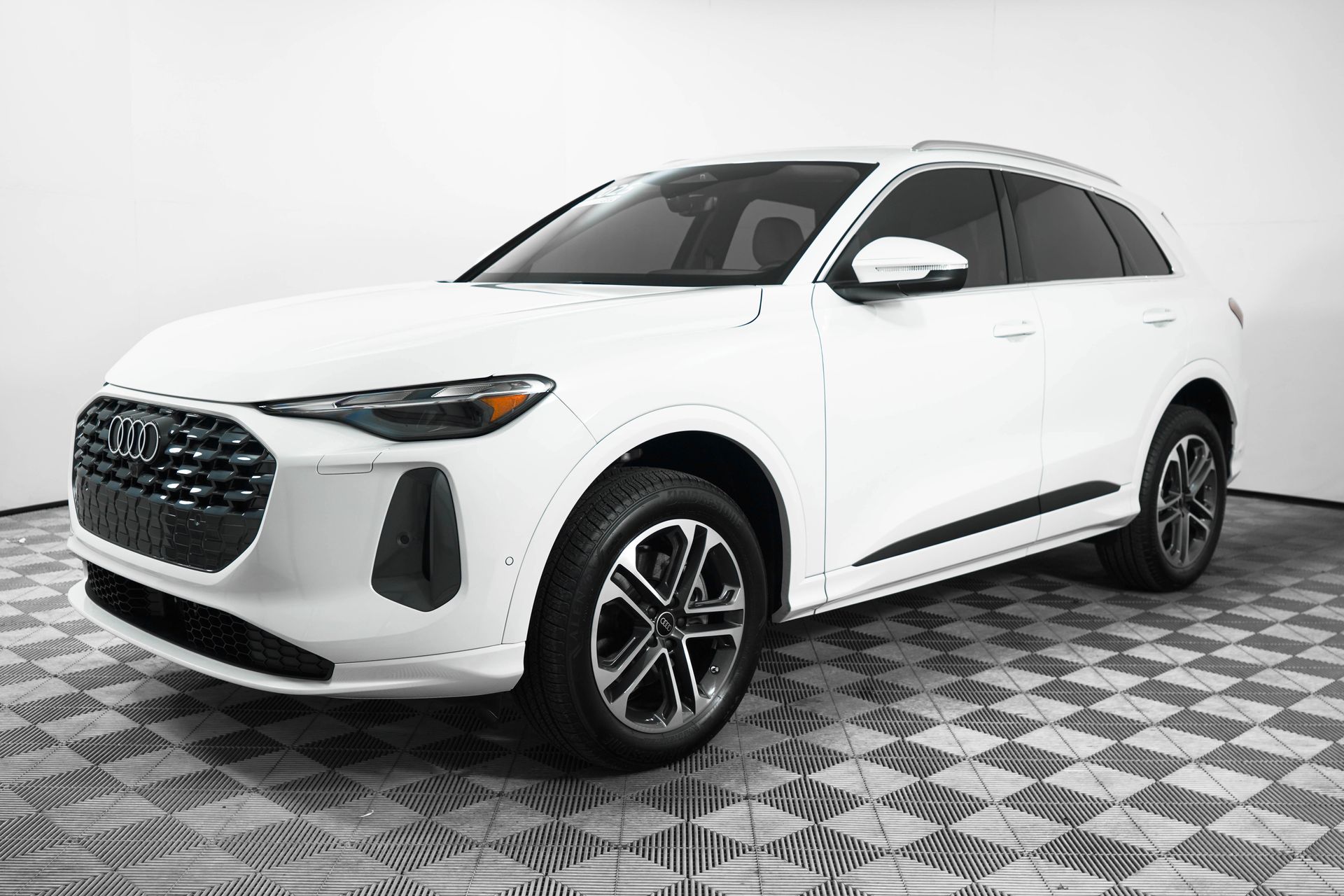 2025 Audi Q5 2.0T Premium photo 3