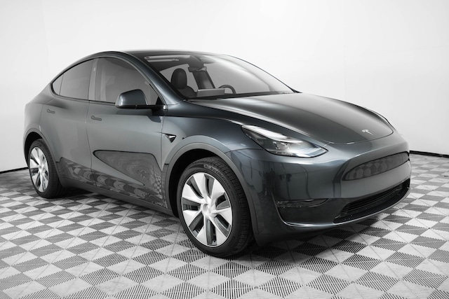 2024 Tesla Model Y Long Range SUV