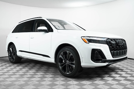 2025 Audi Q7 55 Premium Plus SUV