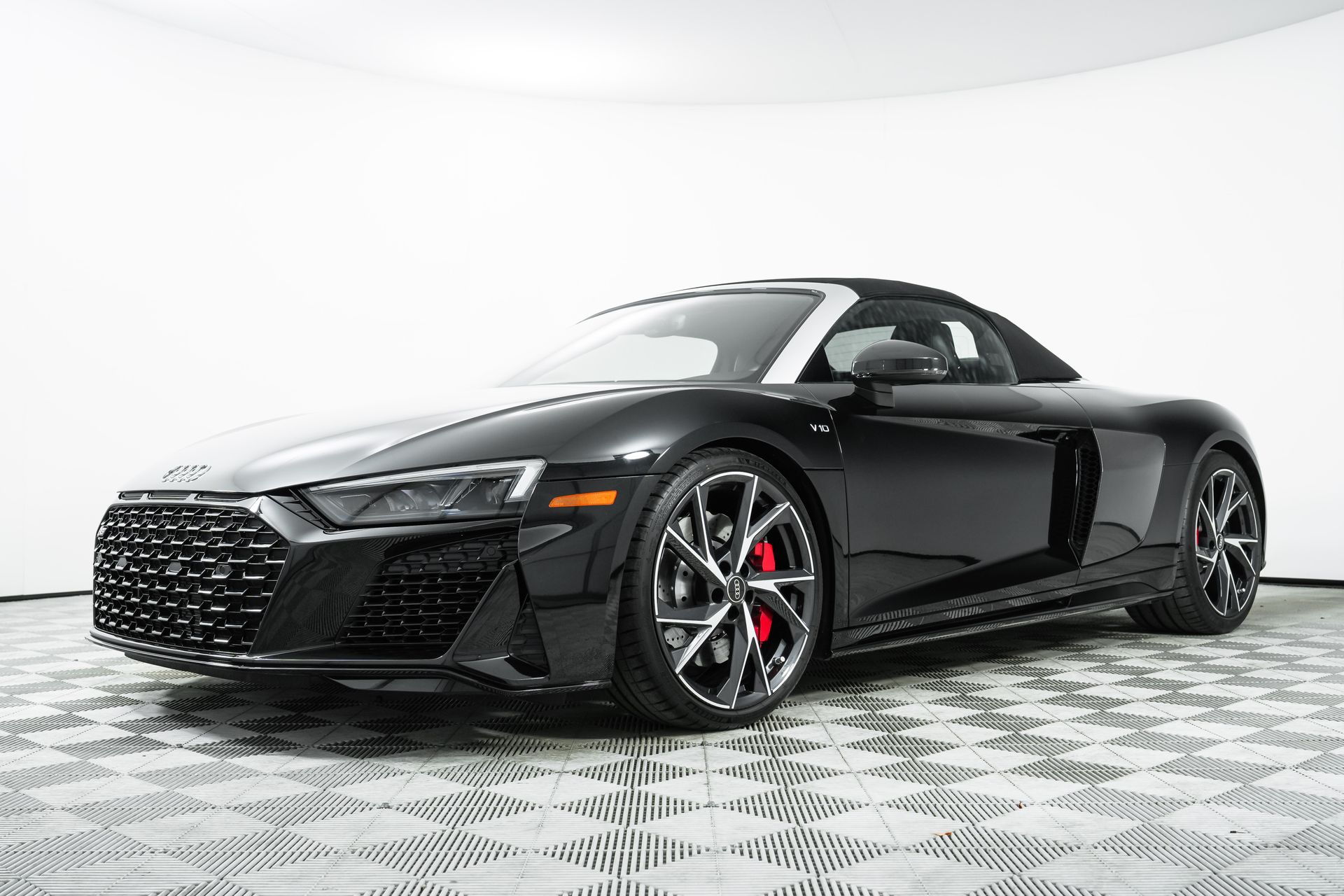 2023 Audi R8 Spyder V10 Performance photo 4