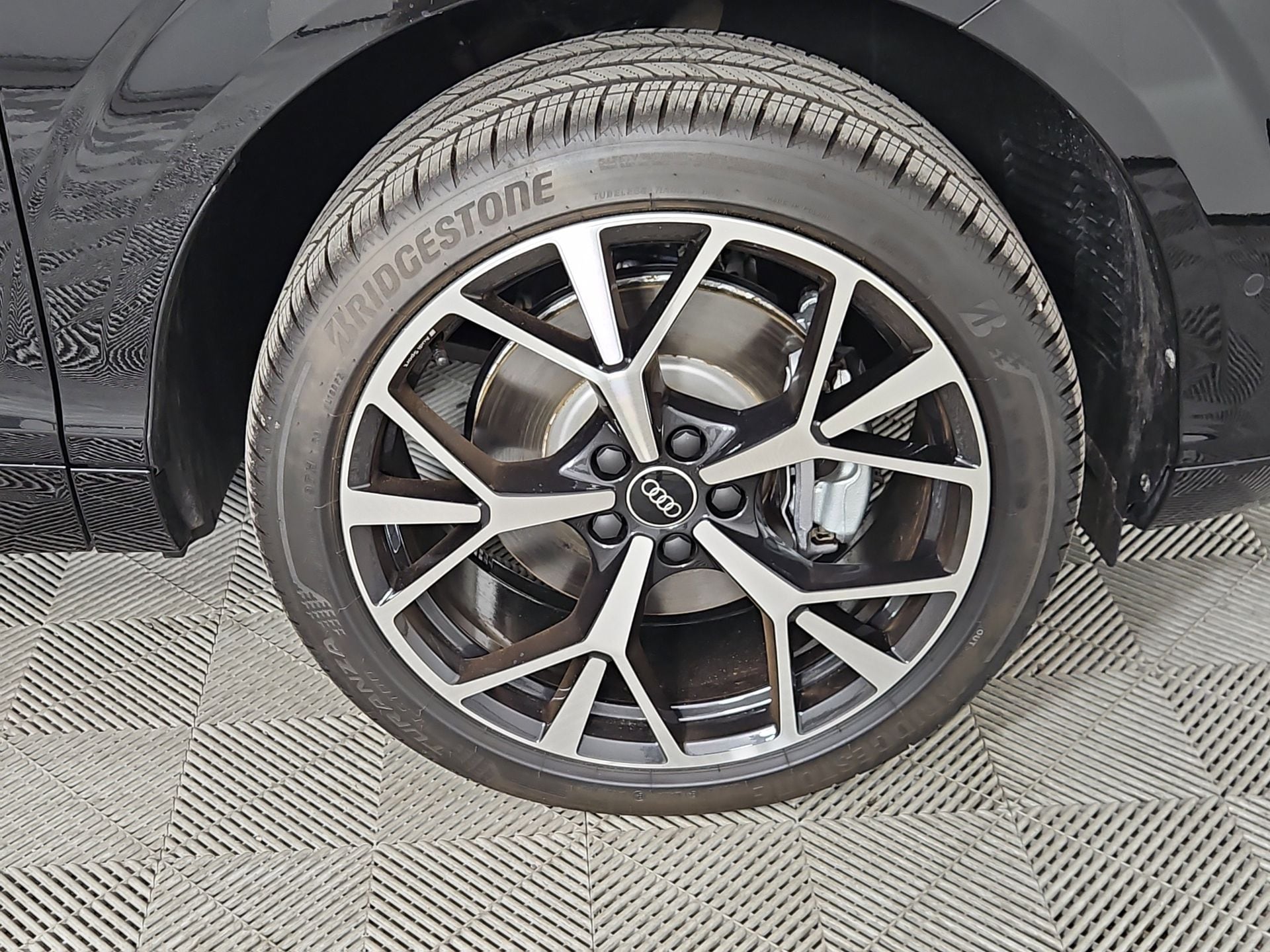 2026 Audi Q3 Base - Photo 10