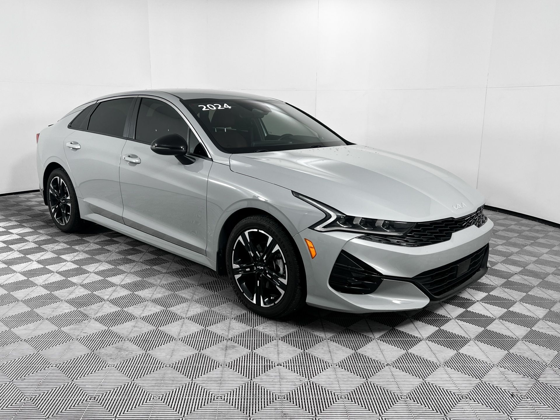 2024 Kia K5 GT-Line's photo