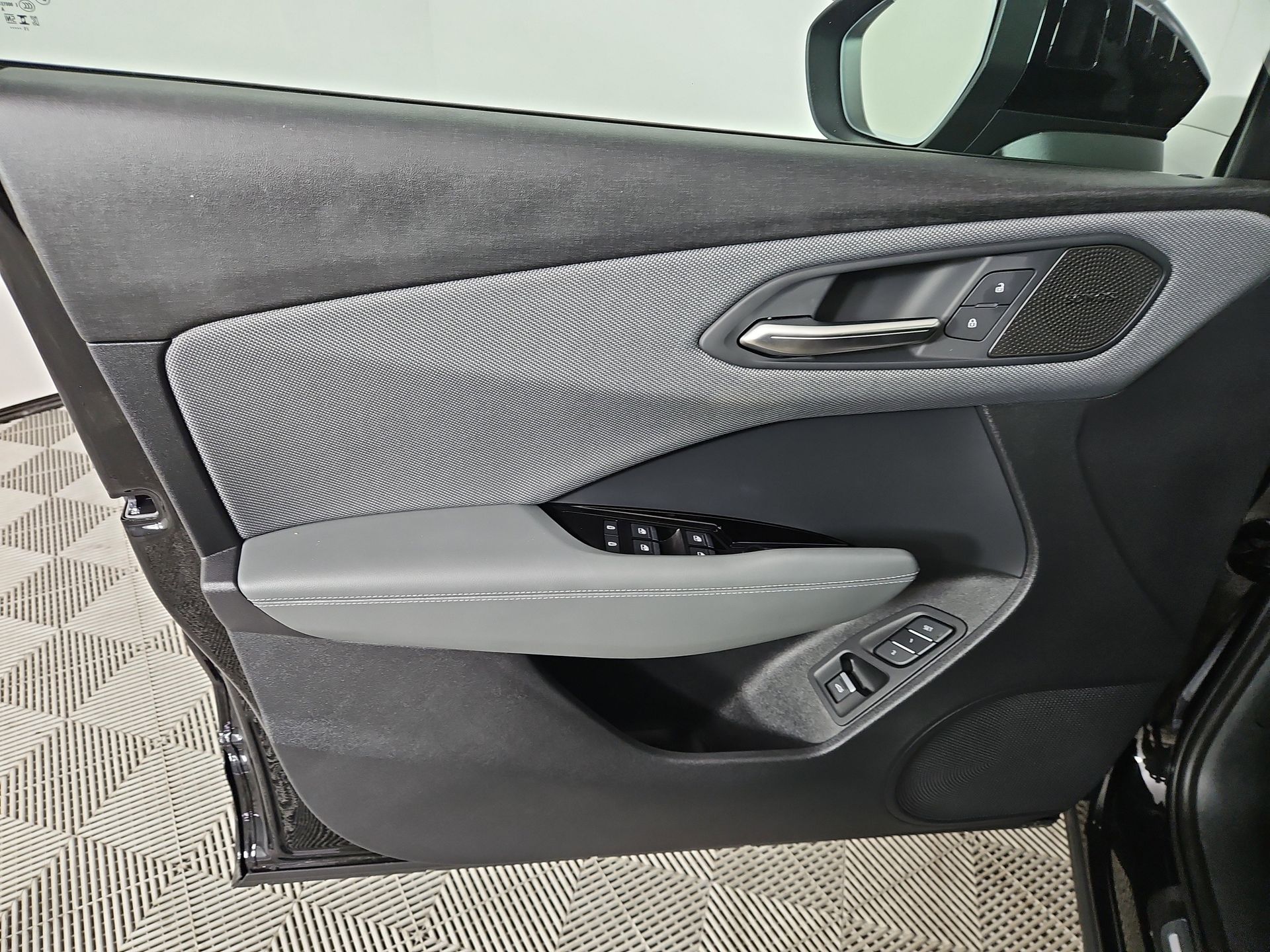 2026 Audi Q3 Base - Photo 17