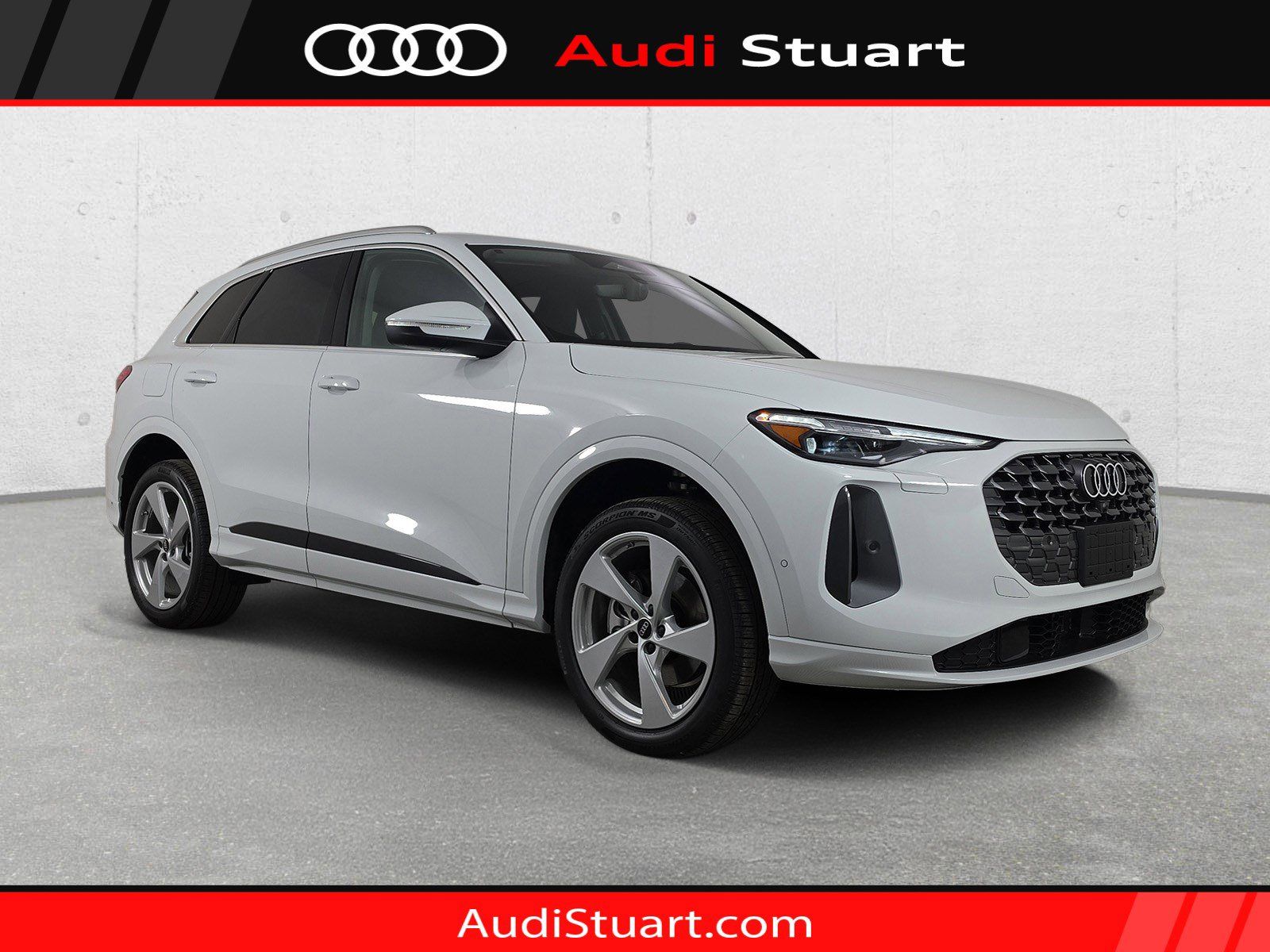 2026 Audi Q5 Premium Plus quattro's photo
