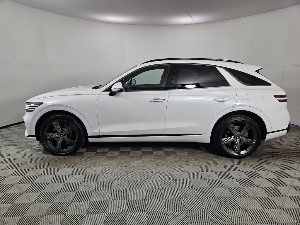 Used 2023 Genesis GV70 2.5T SUV