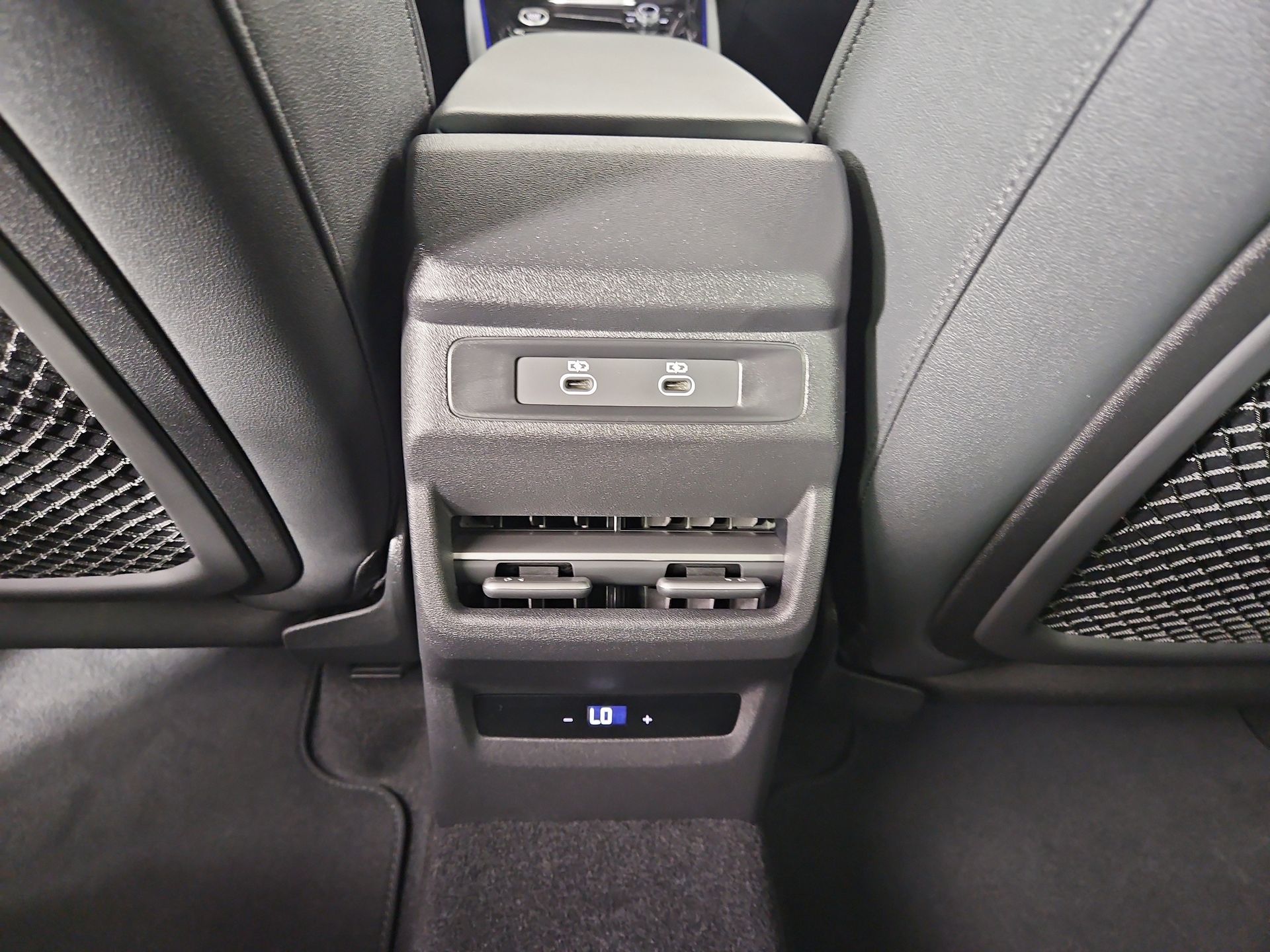 2026 Audi Q3 Base - Photo 40