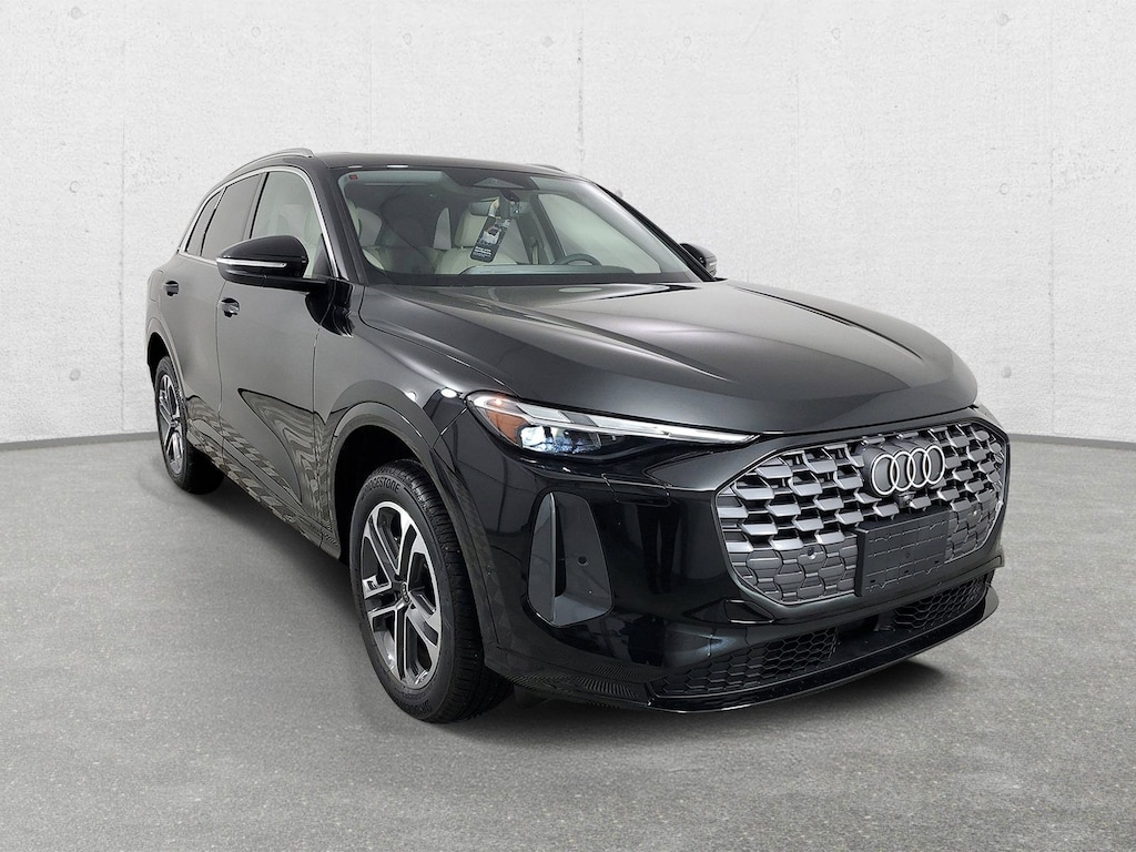 New 2026 Audi Q5 2.0T Premium SUV