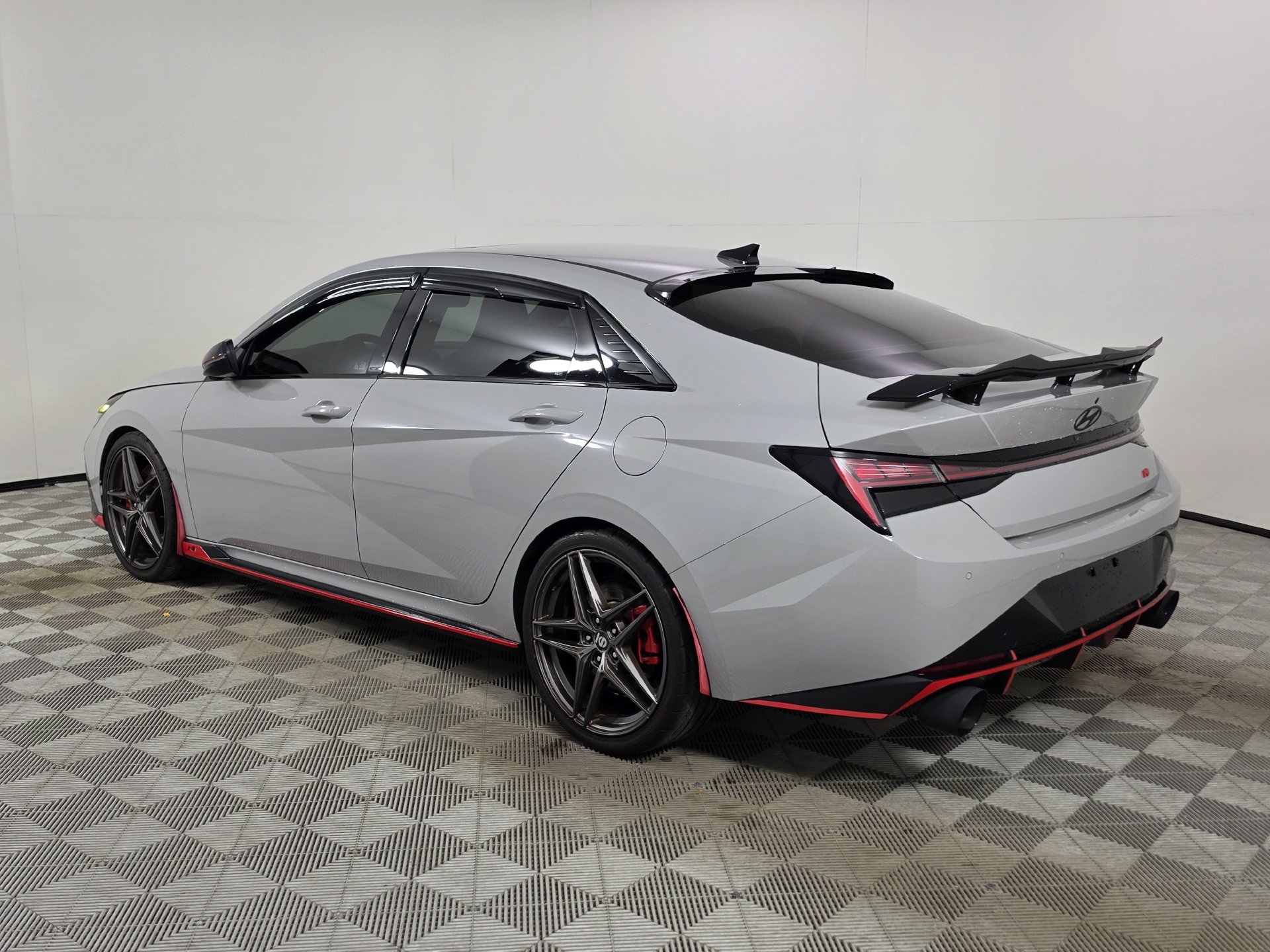 2023 Hyundai Elantra N - Photo 36