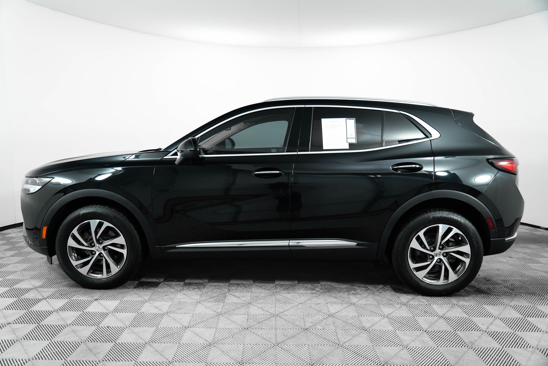 2023 Buick Envision Essence photo 4