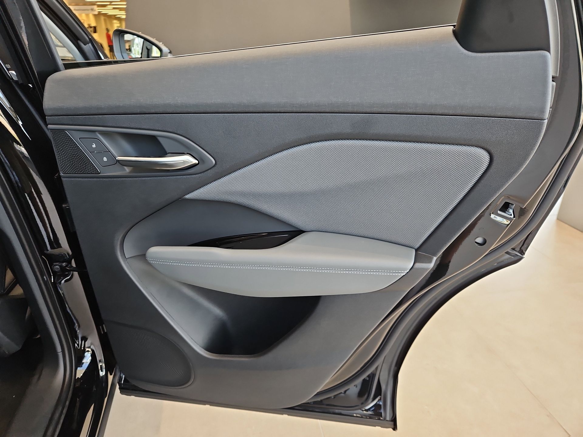 2026 Audi Q3 Base - Photo 38