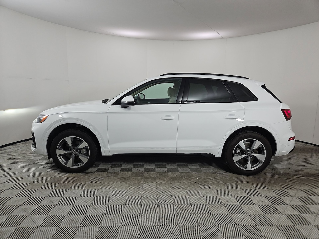 Used 2025 Audi Q5 40 Premium SUV