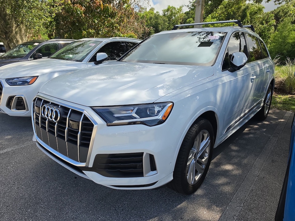 Certified 2023 Audi Q7 45 Premium SUV