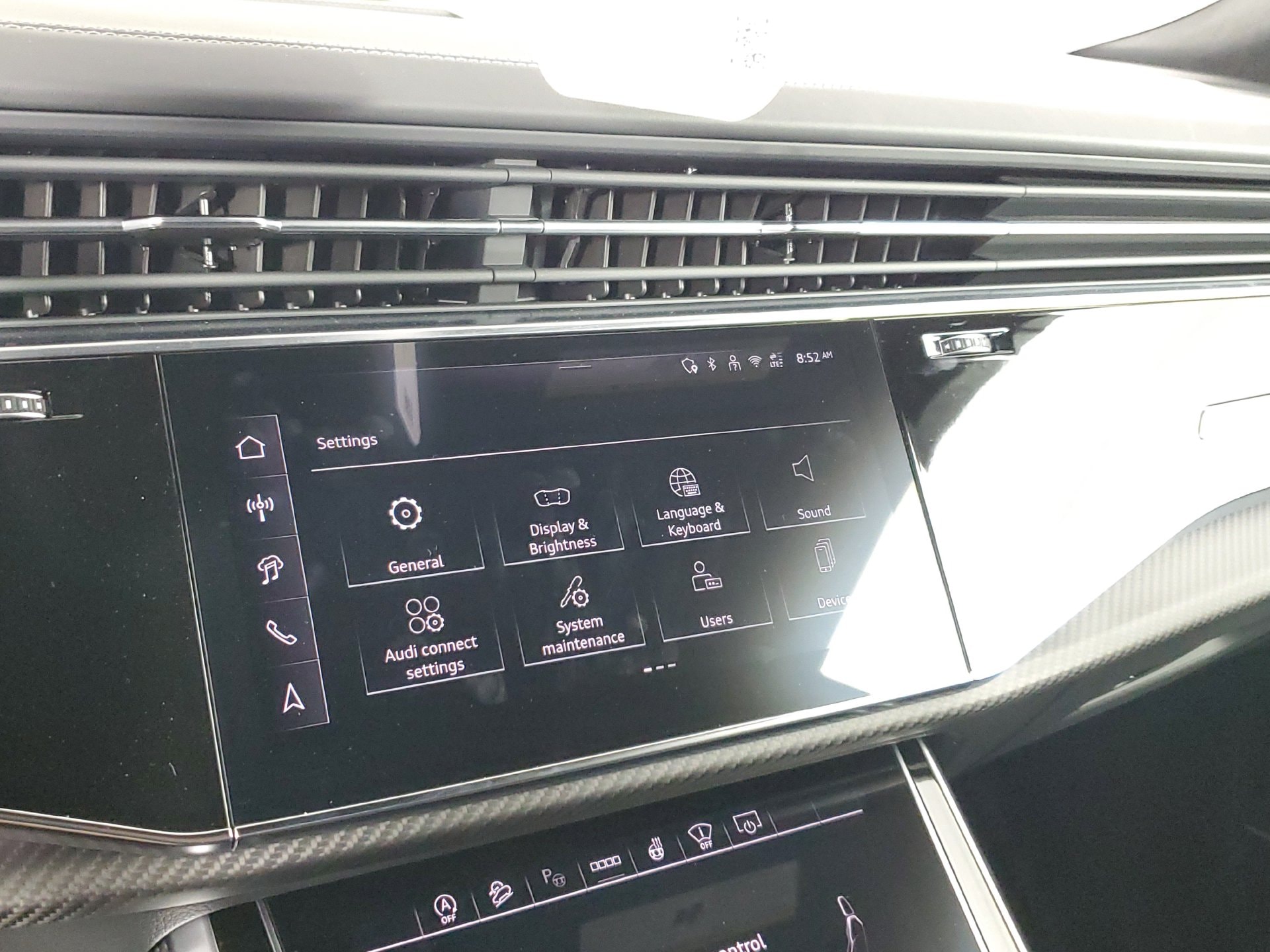 2026 Audi RS Q8 Base - Photo 38