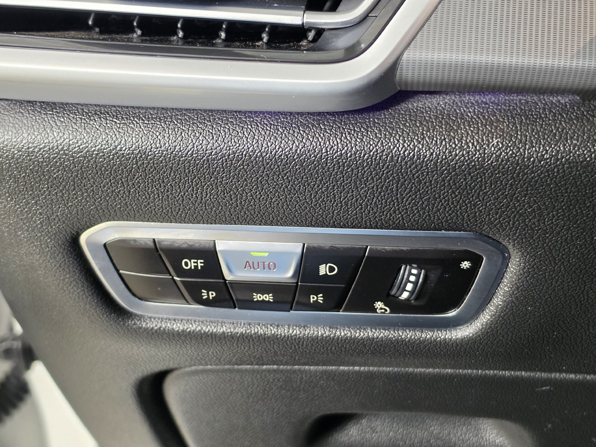 2022 BMW X5 40i - Photo 9