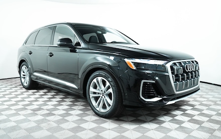 2025 Audi Q7 55 Prestige SUV