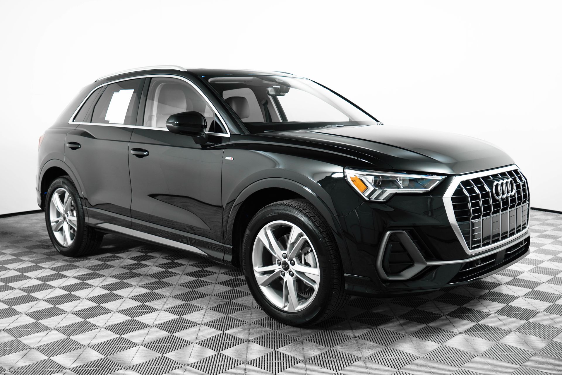 2024 Audi Q3