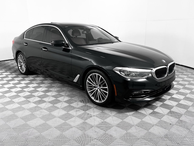 2017 BMW 5 Series 530i Sedan
