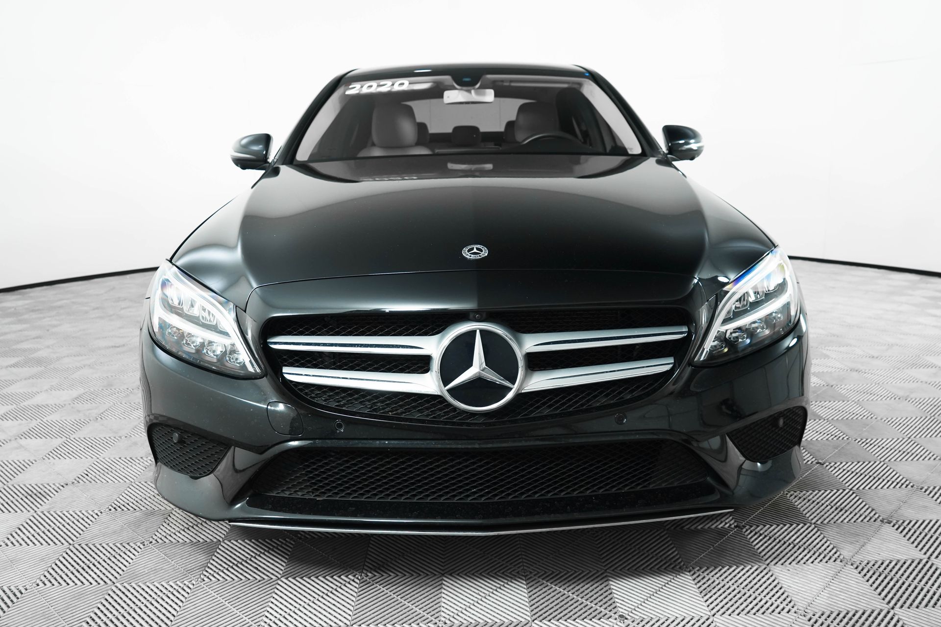 2020 Mercedes Benz C 300 photo 3