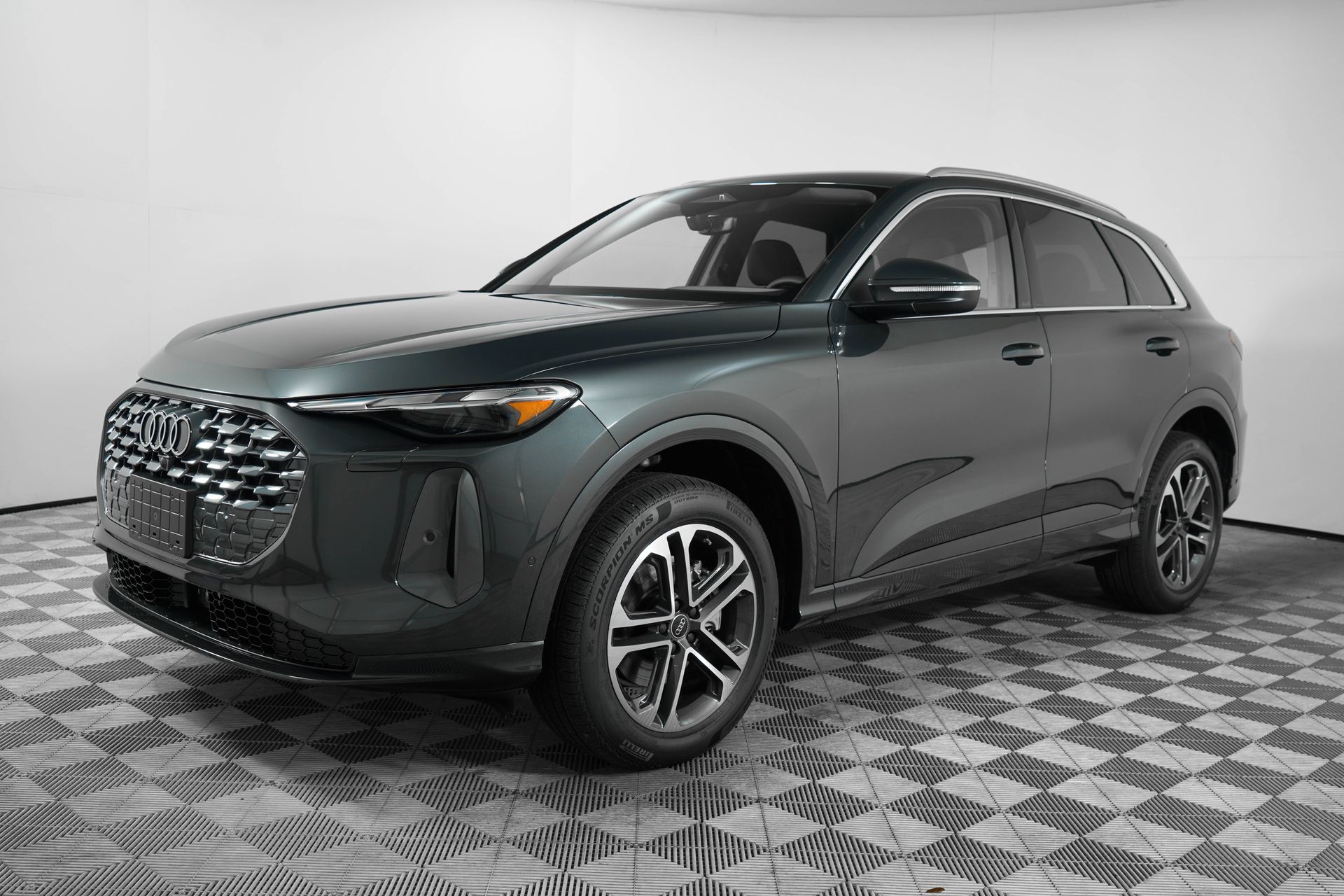 2025 Audi Q5 2.0T Premium photo 3