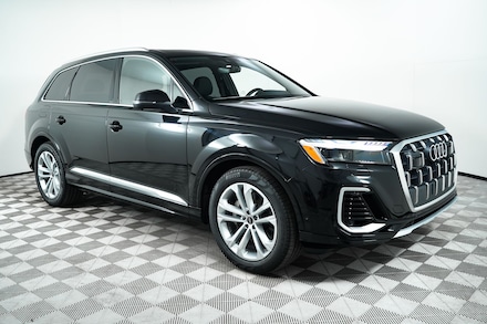 2025 Audi Q7 55 Prestige SUV