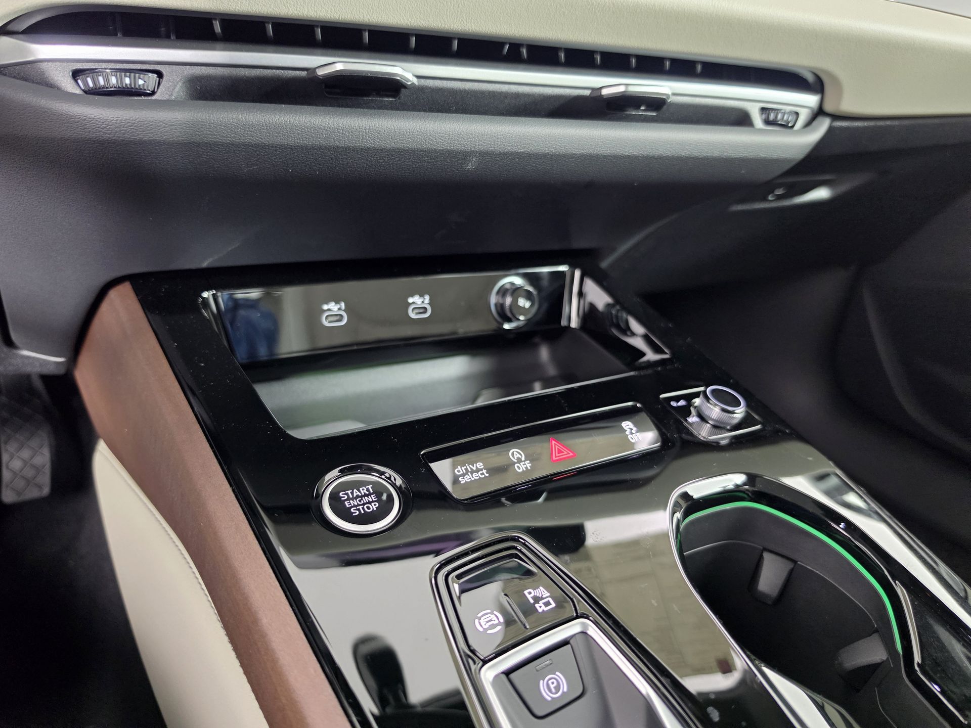 2026 Audi A5 Premium - Photo 24
