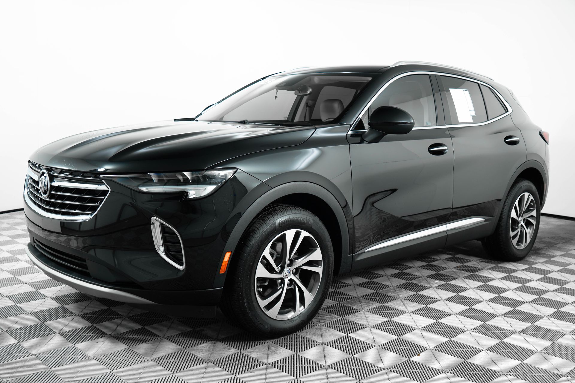 2023 Buick Envision Essence photo 3