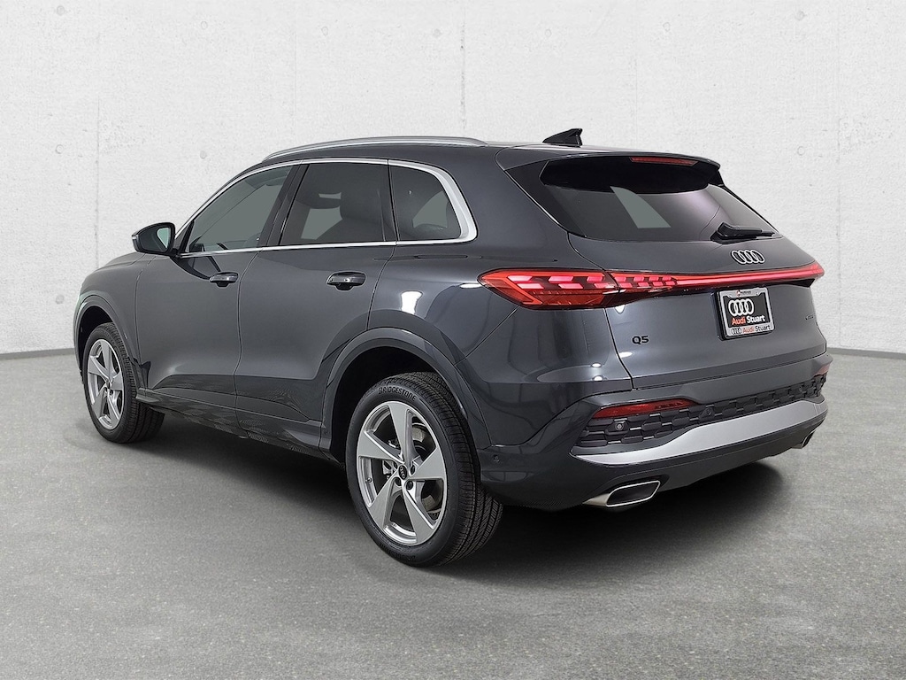 New 2026 Audi Q5 2.0T Premium SUV