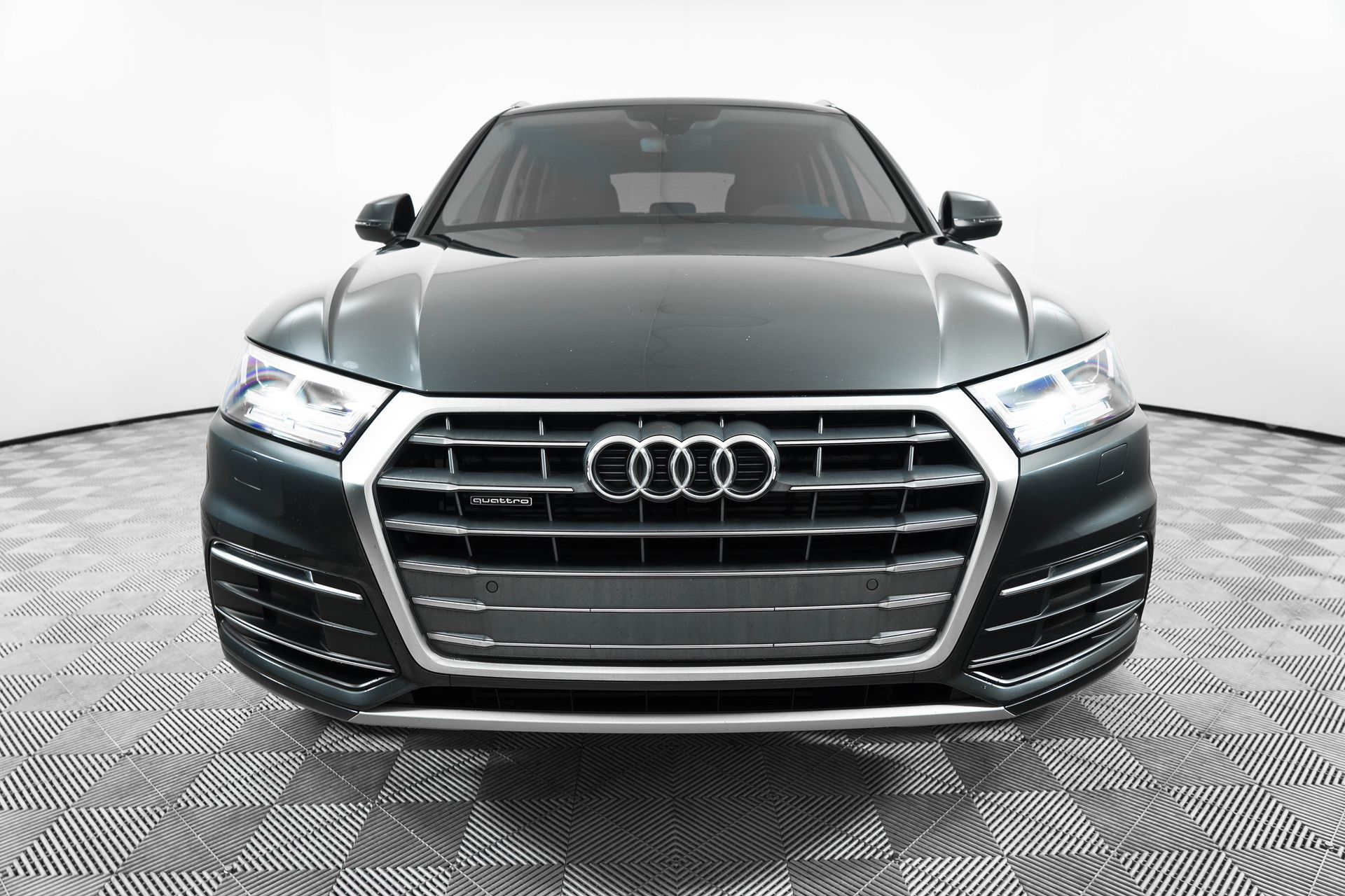 Used 2019 Audi Q5 Premium Plus with VIN WA1BNAFY7K2110638 for sale in Stuart, FL