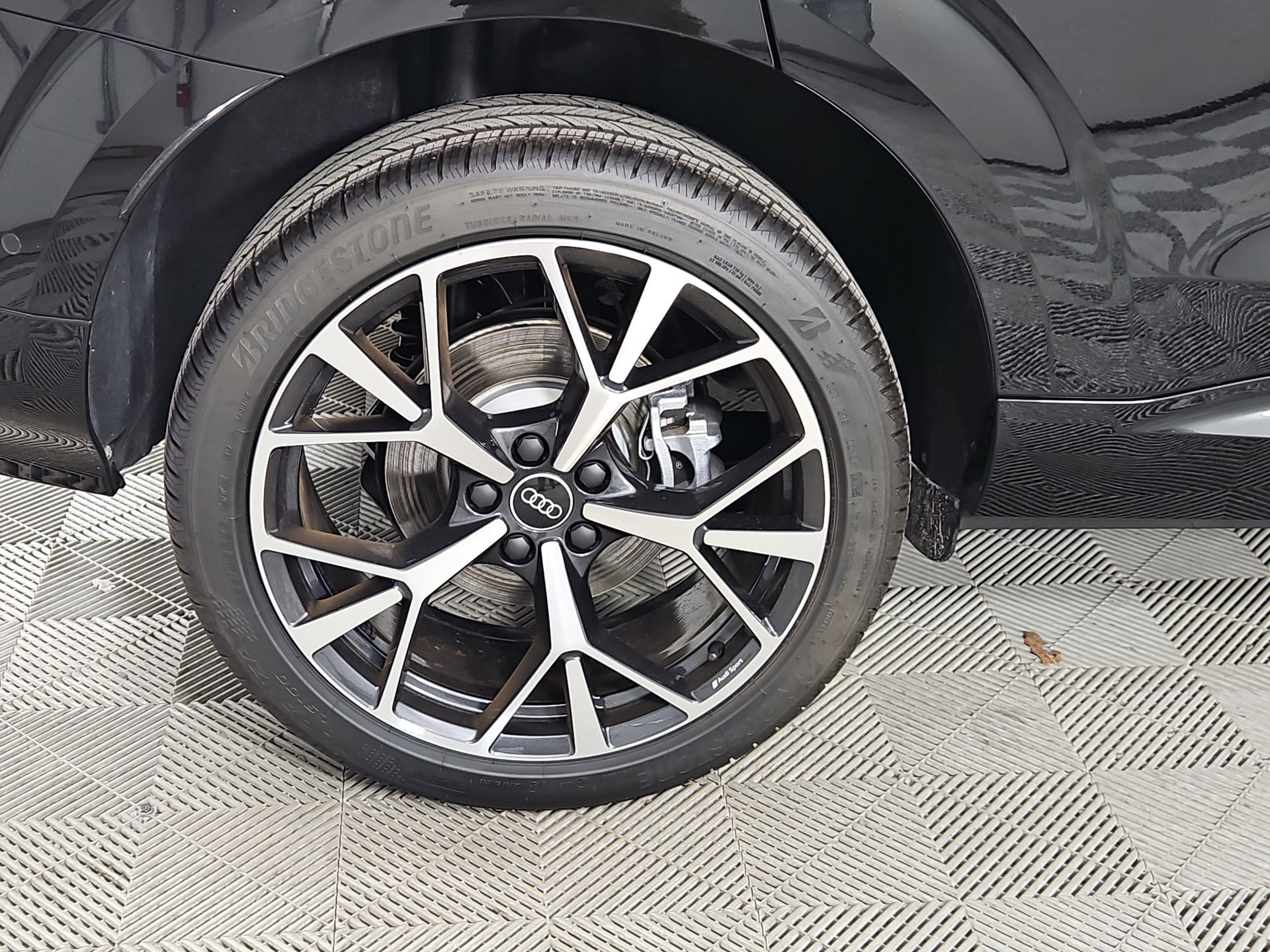 2026 Audi Q3 Base - Photo 9