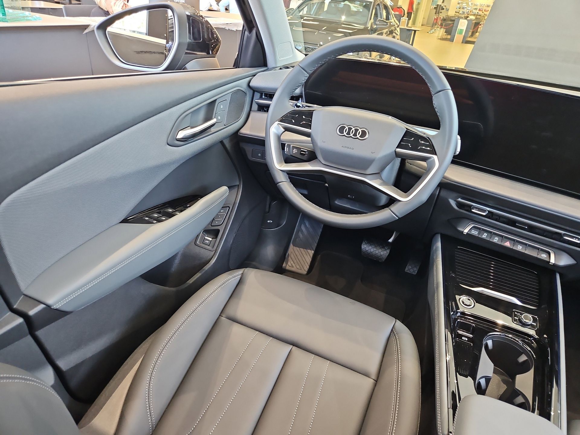 2026 Audi Q3 Base - Photo 31