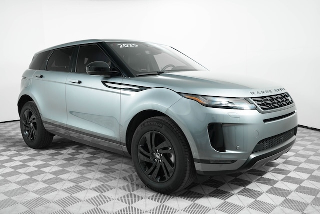 2025 Land Rover Range Rover Evoque
