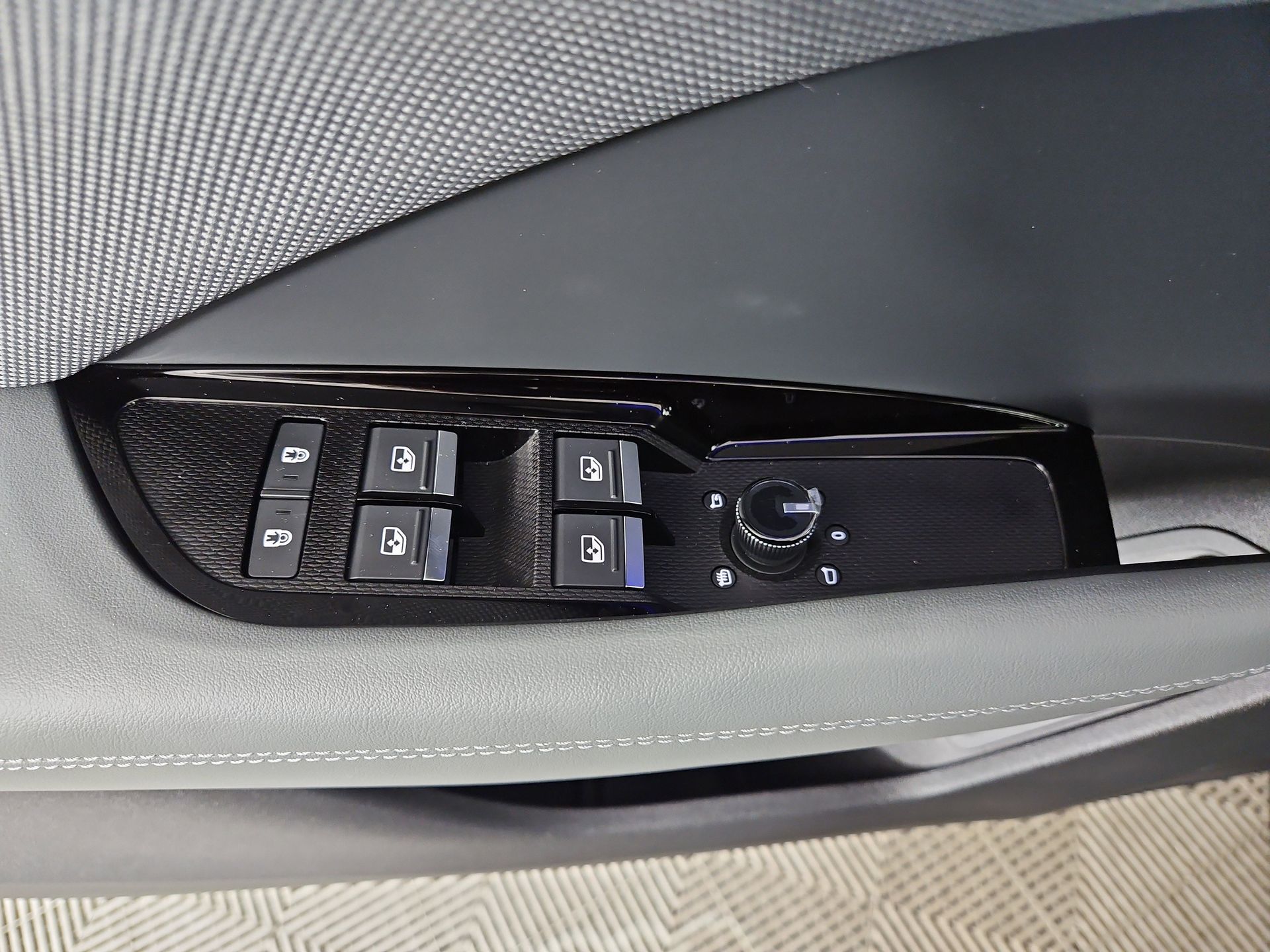 2026 Audi Q3 Base - Photo 18