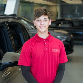 Staff member Collin Galletti from 91beb5f5ccdd