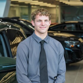 Staff member Kyle Bradley from 95bc87dbacd2