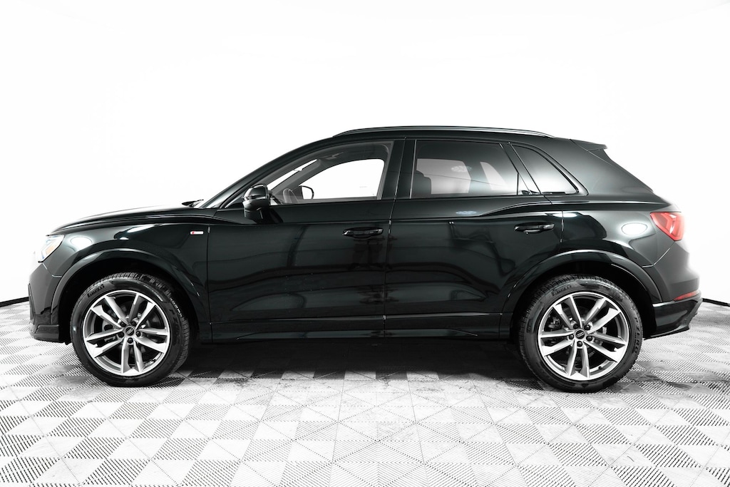 New 2025 Audi Q3 45 S line Premium SUV