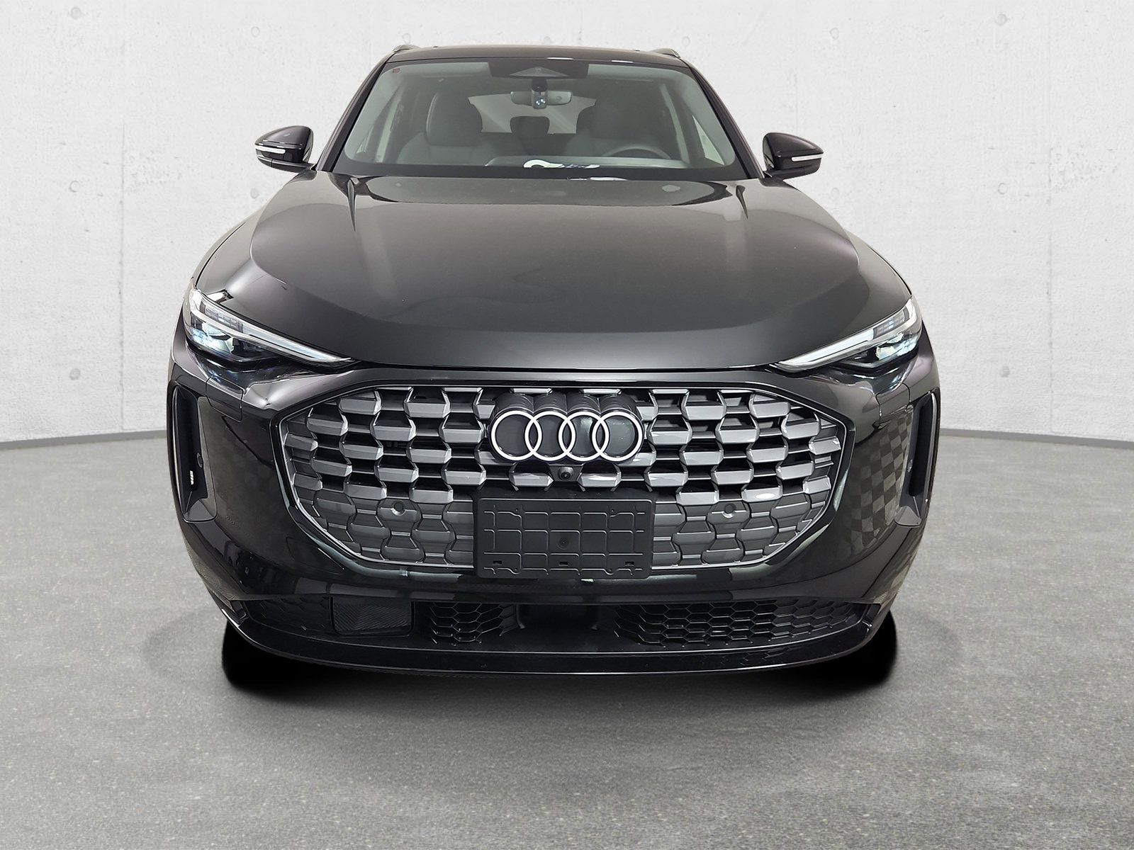 2026 Audi Q5 Premium Plus - Photo 2